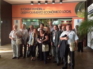 Delegación de ADEC en la Apertura deL FORO