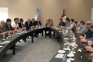 De la Sota con Intendentes Mesa Prov-Munic