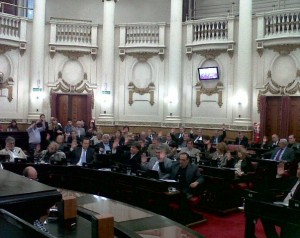 UPC aprueba prohibición camino al cuadrado sesión