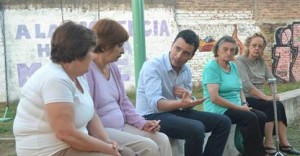 de loredo con vecinos