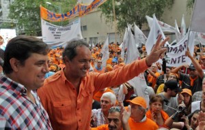 scioli y la militancia