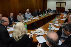 Diferentes instituciones acordaron trabajar en la sanción de una nueva Ley de Salud - PRENSA LEGISLATURA