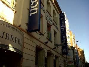 UCC fachada sede centro reducida