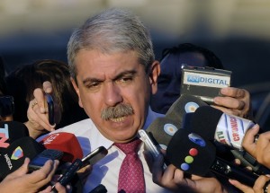 anibal medios