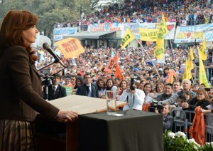 Cristina_en_Tucuman_199_aniversario_de_la_Declaracion_de_Independencia