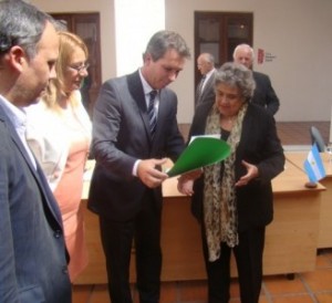 El concejal Cossar y la fiscal federal López de Filoñuk
