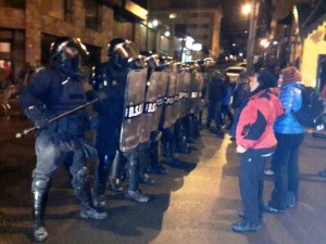 teirra del fuego policia acampe