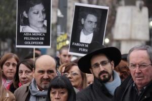 acto 22 años atentado AMIA CBA Fliares Victimas