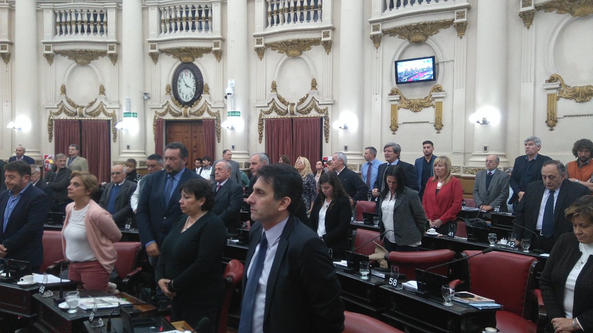 Unicameral   Sesión
