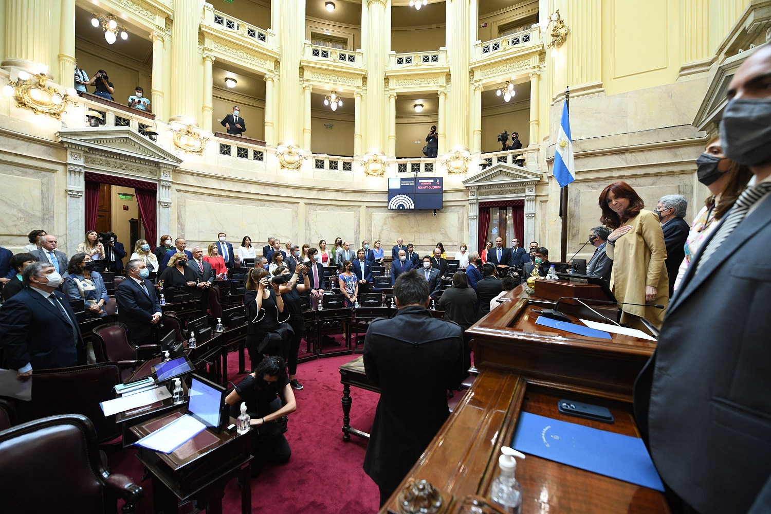 Con la reaparición de Cristina Kirchner, el Senado designó sus autoridades  – Agenda 4P